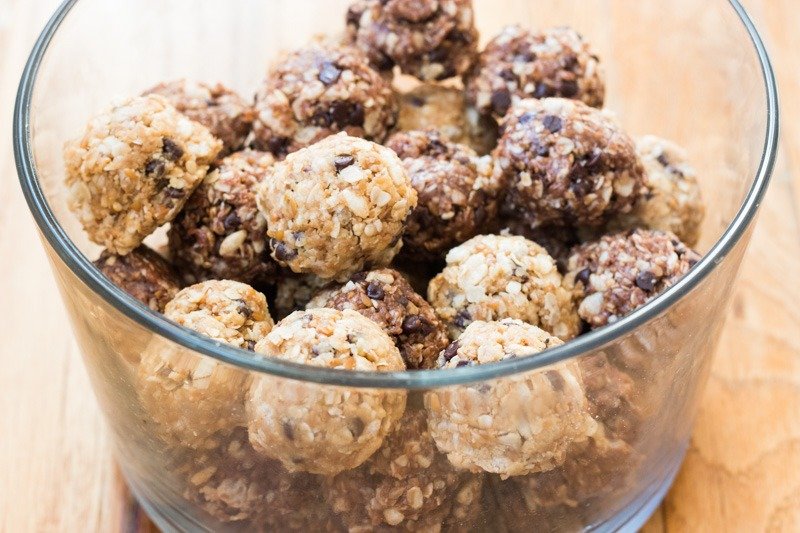 Crunchy Granola Bites